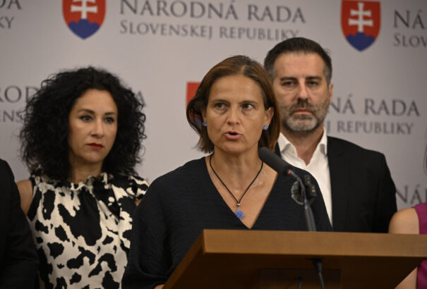 Kolíková fegyelmi eljárást kezdeményez Huliak ellen