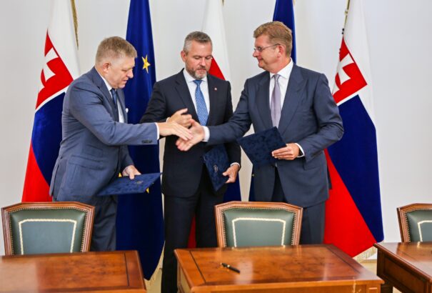 Žiga is fellélegezhet! A parlament alelnökét is tisztára mosták Ficóék