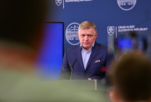Fico: Csütörtökön tárgyal a parlament Šimečka leváltásáról