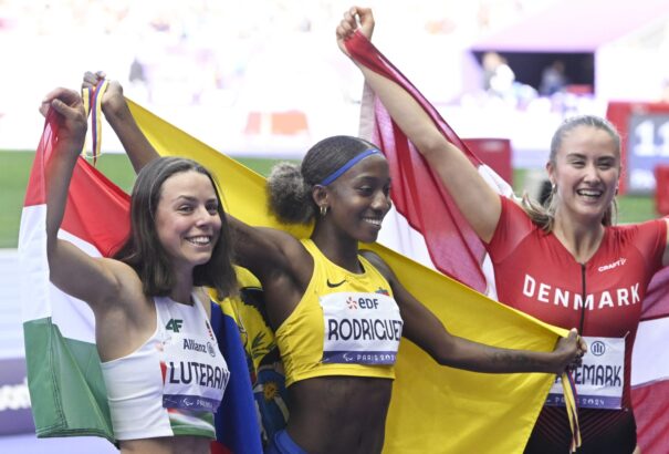 Luterán Petra paralimpiai ezüstérmes távolugrásban