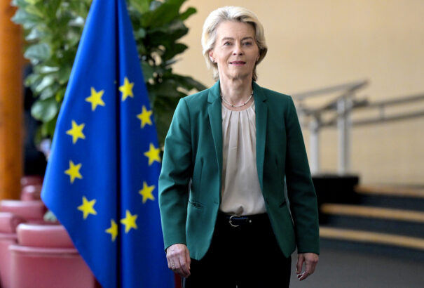Von der Leyen pénteken Kijevbe látogat, ahol a segélyekről fog tárgyalni Zelenszkijjel