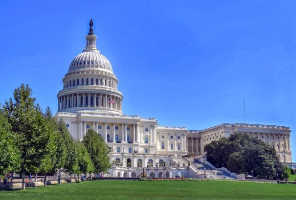 Az amerikai Képviselőház megszavazta az elnök- és alelnökjelöltek védelmének növelését