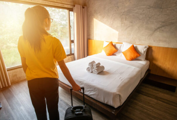 A vendéglátásban és a szállodai szektorban is 5%-os adó lesz