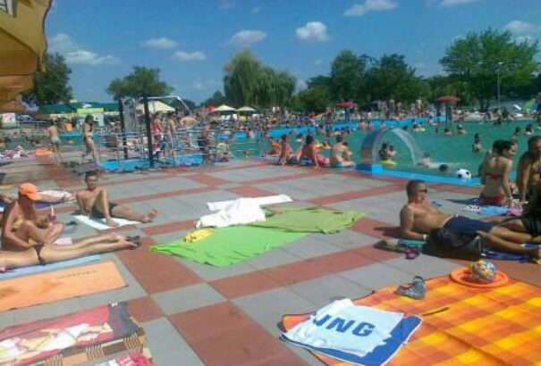 Kurinc–Zöld Víz Üdülőövezet – Rimaszombat aranytojást tojó tyúkja