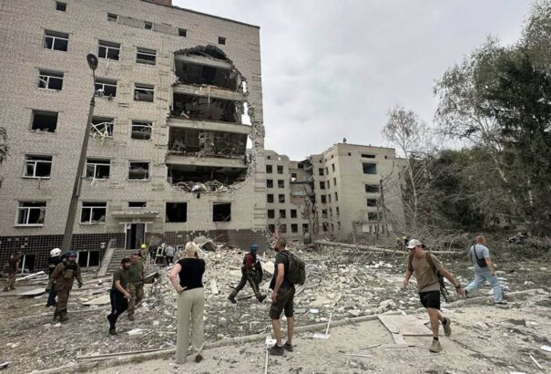 Ballisztikus rakétákkal támadták az oroszok Poltavát: 47 halott, több mint 200 sebesült