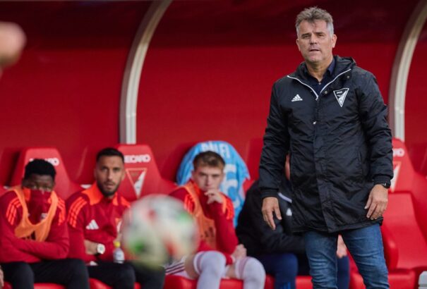 Döntöttek Debrecenben: a következő két meccsen dől el Máté Csaba sorsa