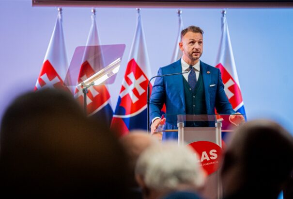 Šutaj Eštok: Nyomozócsoport jön létre a járványkezelés vizsgálására