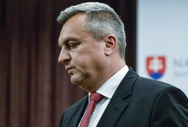 A koalíció az ellenzéket támadja. Szerintük blokkolja a parlament ülését