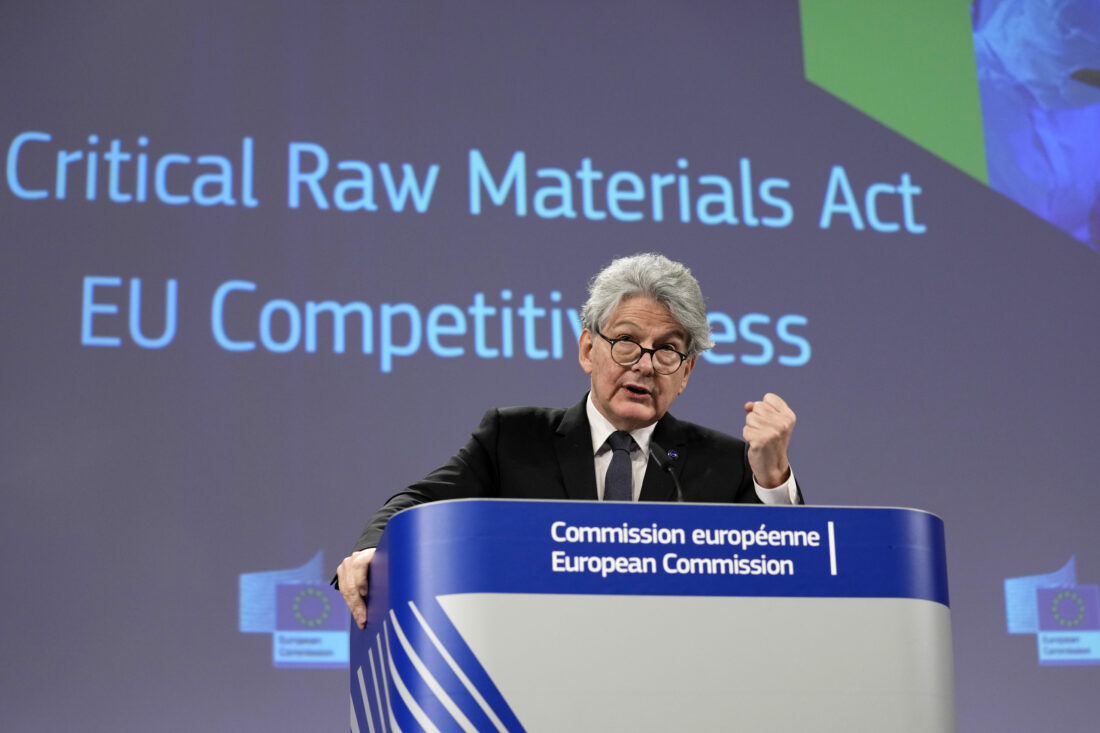 Az irigység nagy úr: csúnyán nekiment a volt uniós biztos von der Leyennek – szerinte Franciaország vesztét akarja