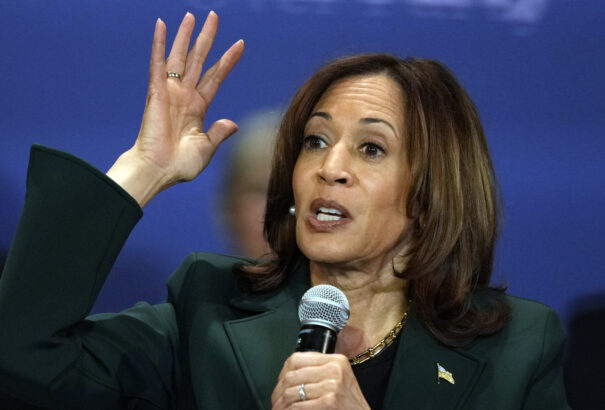 Felmérés: A csehek többsége inkább Harrist választaná az USA következő elnökének