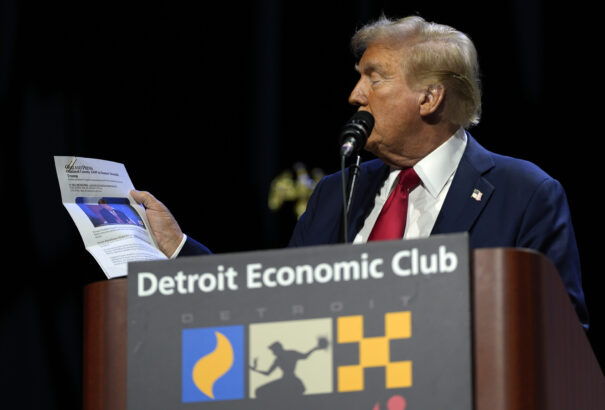 Fordulat négy héttel az amerikai elnökválasztások előtt: Trump lemaradása eltűnt a kulcsállamokban