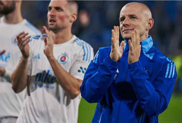 Kmotrík megerősítette, visszavonul Vlado Weiss