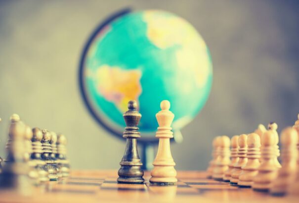 A sztárfilozófus szerint az emberiség egy új világháború korai szakaszába lépett