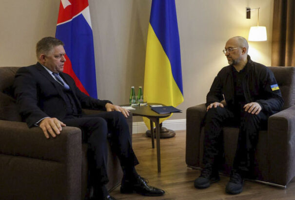 Hétfőn találkoznak Szlovákia és Ukrajna kormányának tagjai