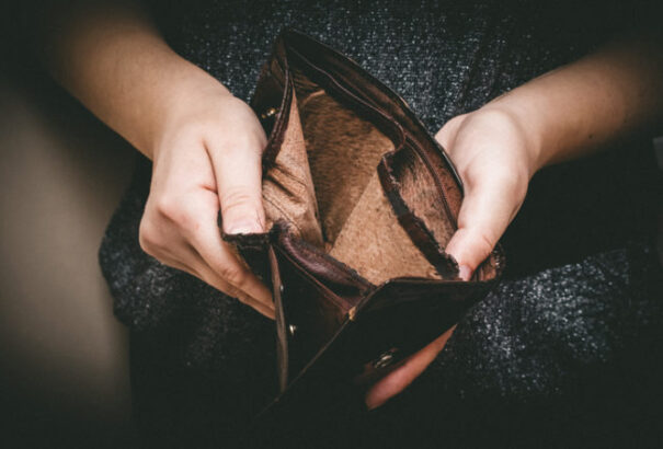 Csaknem 943 ezer embert fenyeget szegénység Szlovákiában, a helyzet 2020-tól romlik