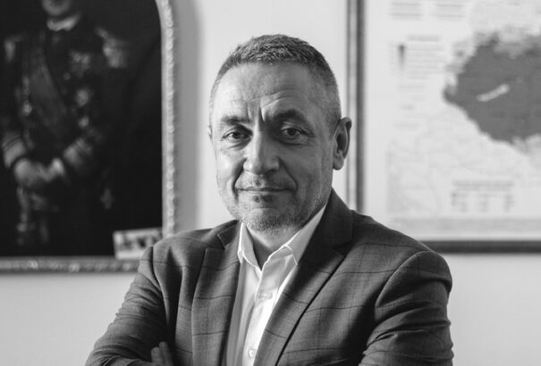 Magyar Miniszterelnökség: „Potápi Árpád János elévülhetetlen érdemeket szerzett a nemzetpolitika meghatározó szereplőjeként”