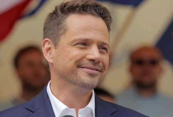 Lengyelország: A külügyminiszter és a varsói főpolgármester is indul az elnöki székért