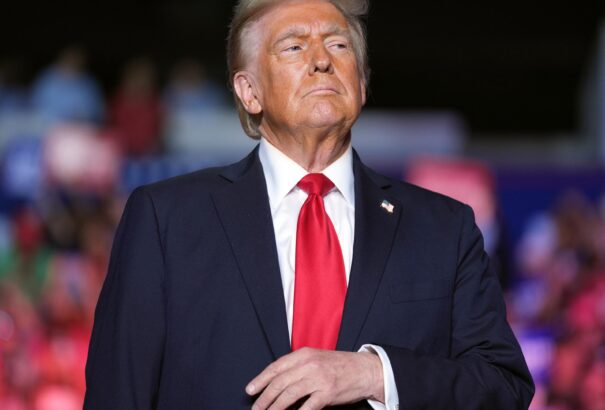 A CNN szerint nem igaz, hogy Harris lehitlerezte Trumpot