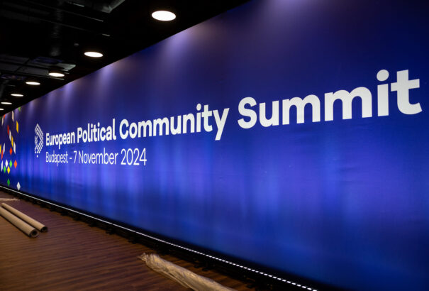 Minden szem Budapestre figyel – diplomáciai nagyüzem a magyar fővárosban