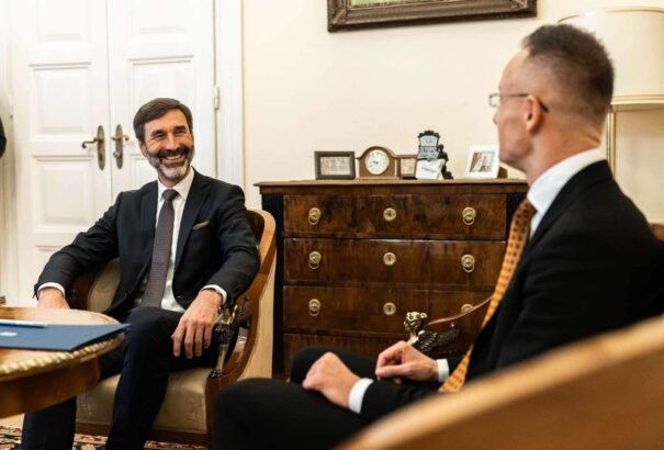 Szijjártó Péter szlovák kollégájával: Nincs az a nehéz kérdés, amit ne tudnánk kulturáltan megbeszélni
