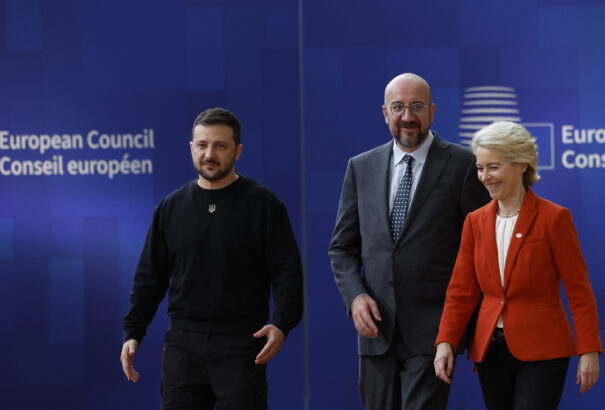 Nem várt helyről védték be a magyar uniós soros elnökséget és Orbán grúziai útját