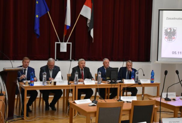 Hulladékgazdálkodás, önkormányzati finanszírozás – ülésezett a rimaszombati képviselő-testület