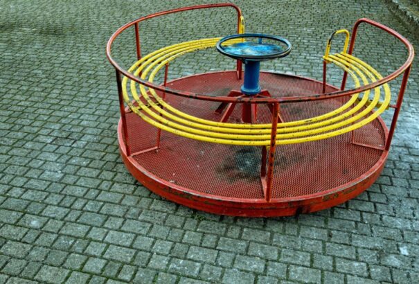 Megszavazta az orosz alsóház a gyermekmentesség népszerűsítésének tilalmát