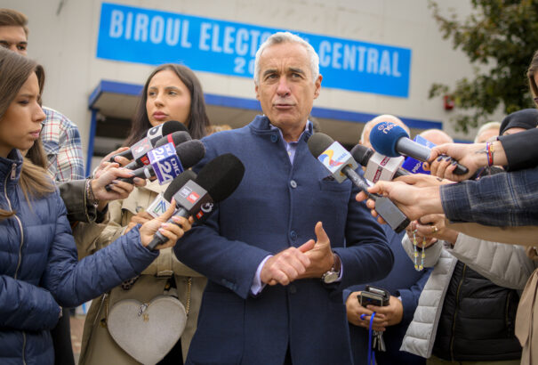 Román hírportál: megfenyegette az RMDSZ-t a szélsőjobboldali Calin Georgescu volt államfőjelölt