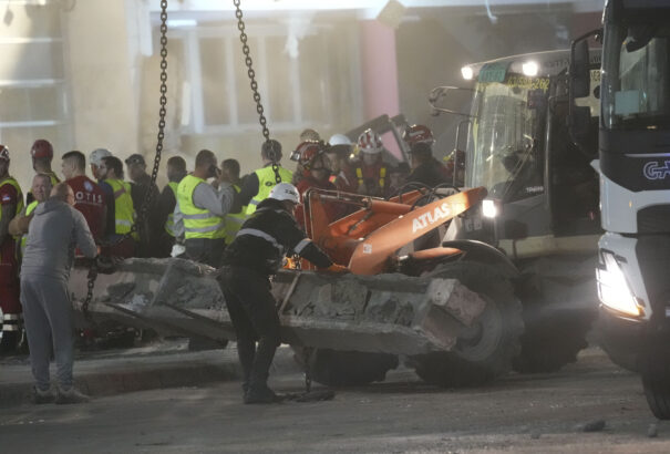 Szijjártó Péter: megdöbbenéssel értesültünk az újvidéki vasútállomáson bekövetkezett tragédiáról