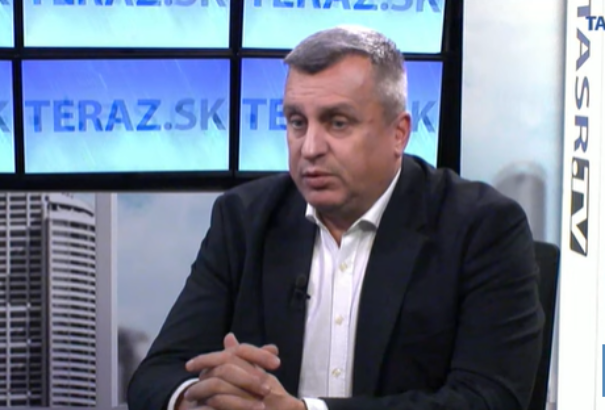 Danko szerint csak szlovák állampolgár lehetne a községi rendőrség tagja