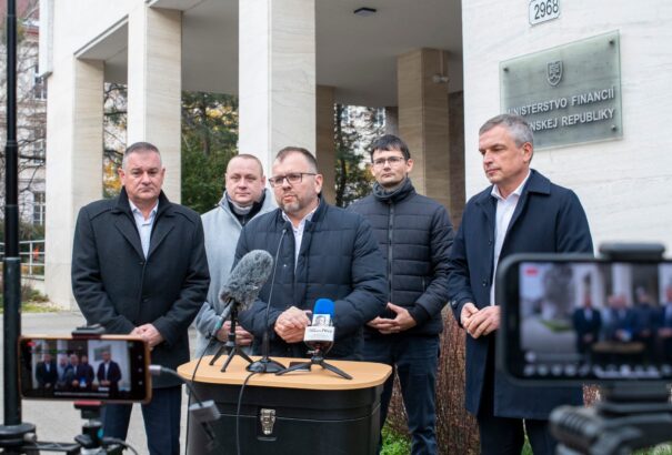 A Magyar Szövetség lepattant a pénzügyminisztériumról – Őry elégedetlen