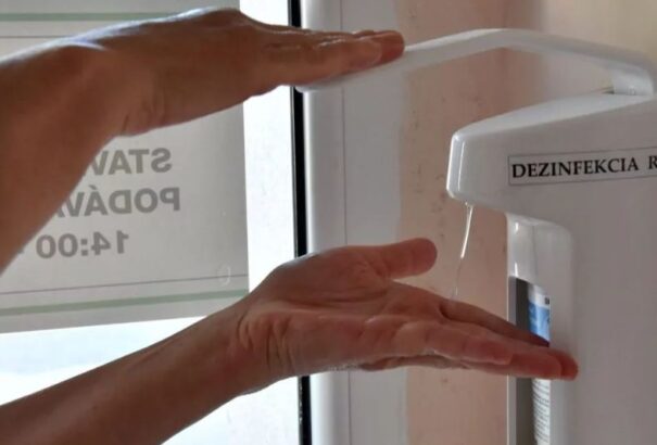 Hol csöpög, hol nem – Terjed a sárgaságjárvány Kelet-Szlovákiában