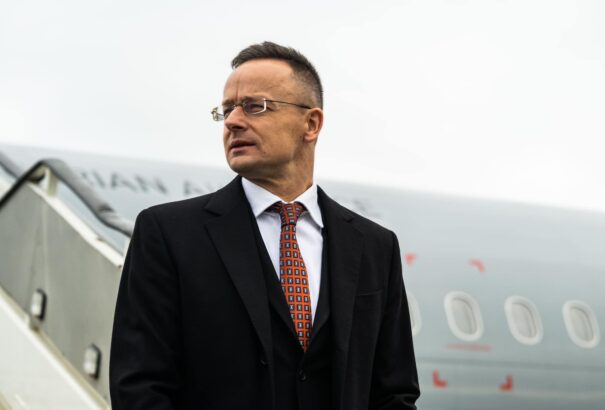Szijjártó Péter: az elmúlt évtizedek legveszélyesebb két hónapja áll előttünk