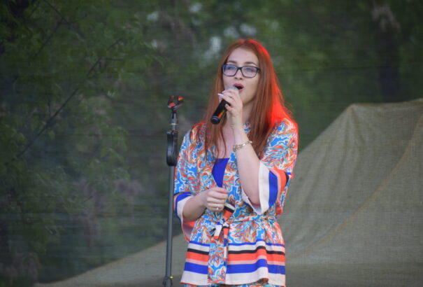 Gyermekkora óta imádja a zenét: interjú Nagy Vikivel