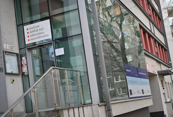 Több mint 114 ezren váltanak jövőre egészségbiztosítót