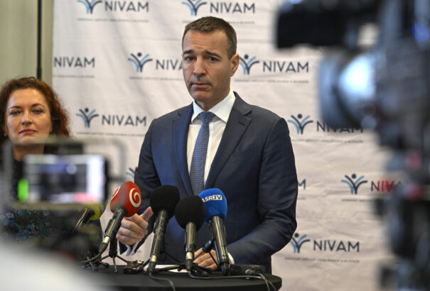 Drucker: A tanárok fizetését az oktatási eredményekhez lehetne kötni