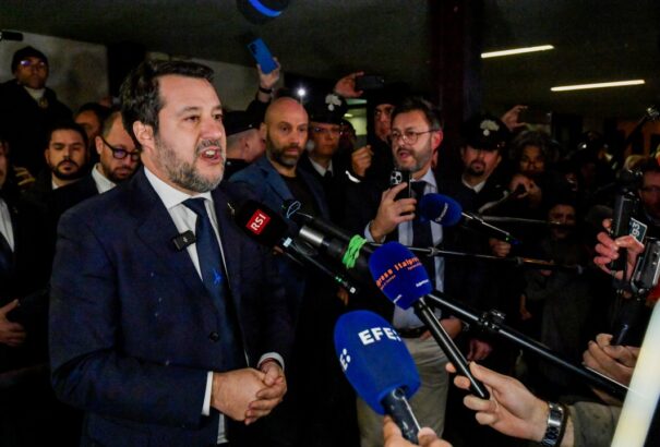 Felmentette a bíróság Matteo Salvinit