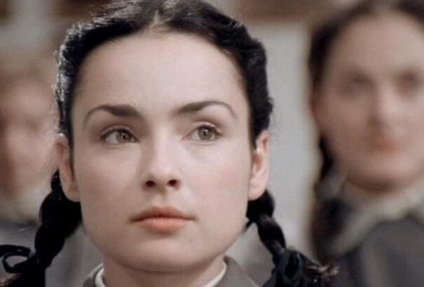 Abigéltől a Tüskevárig – Magyar klasszikusok az ünnepi időszakban a Dunán