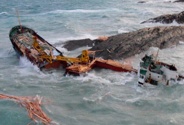 Robbanás történt egy orosz teherhajó gépházában, elsüllyedt a Földközi-tengeren