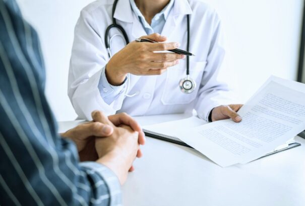 Felmérés: A lakosság legnagyobb része nem ért egyet az orvosok követeléseivel