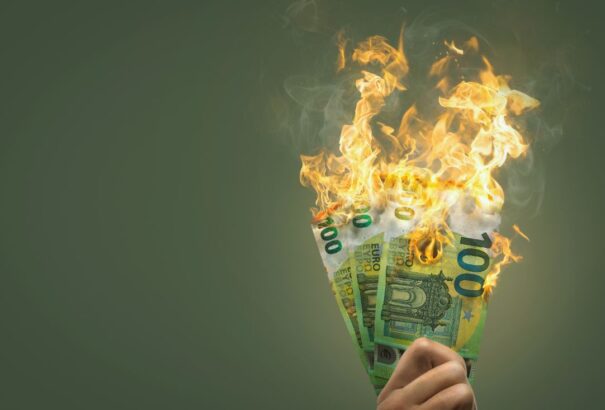 Német jóléti válság: A szülői támogatások értéke zuhanórepülésbe kezdett