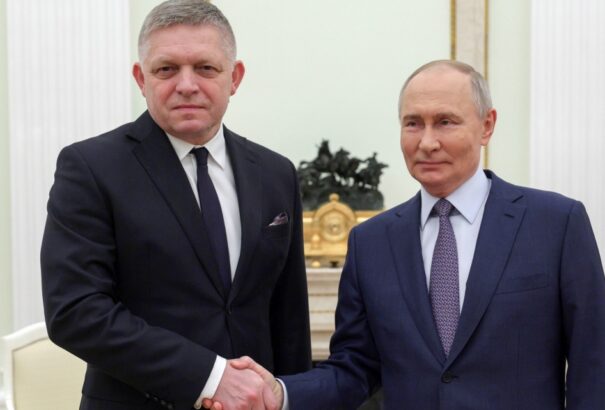 Fico felajánlotta bármilyen béketárgyalás megrendezését Szlovákiában