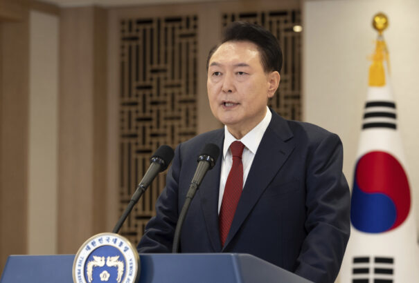 Nem akar távozni a hatalomból a dél-koreai elnök, aki azt ígéri, a végsőkig küzdeni fog