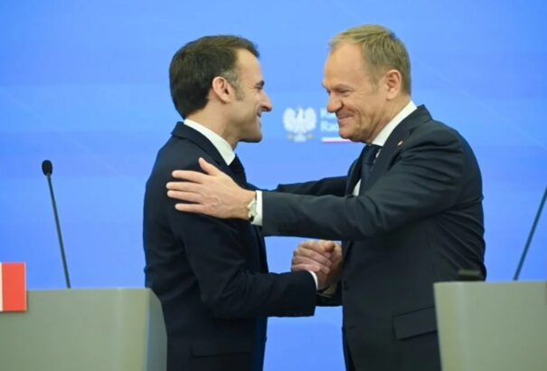 Donald Tusk: Lengyelország a tűzszünet után sem küld csapatokat Ukrajnába