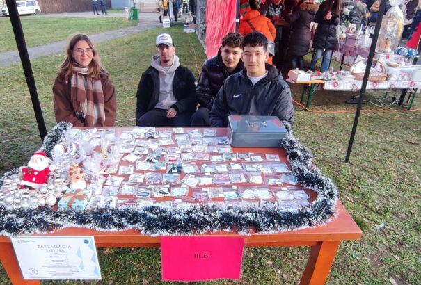 Tóth Ferenc: Véged van, Swarovski – Nyugdíjam megoldott