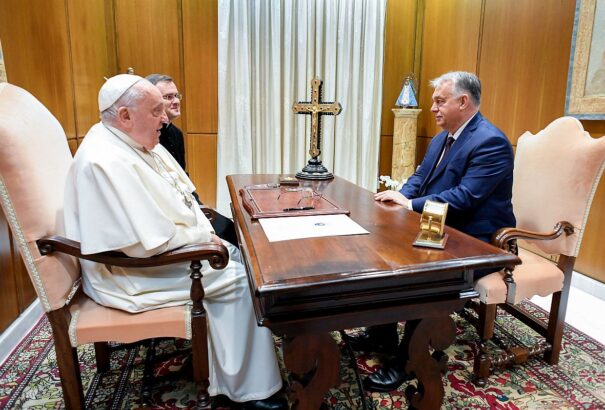 Orbán Viktor szerint csak ketten hittek a békében