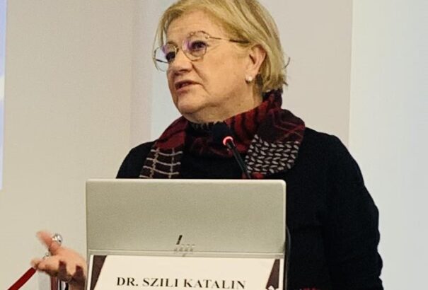 Szili Katalin: Nyelvjárásaink megőrzése nyelvstratégiai kérdés