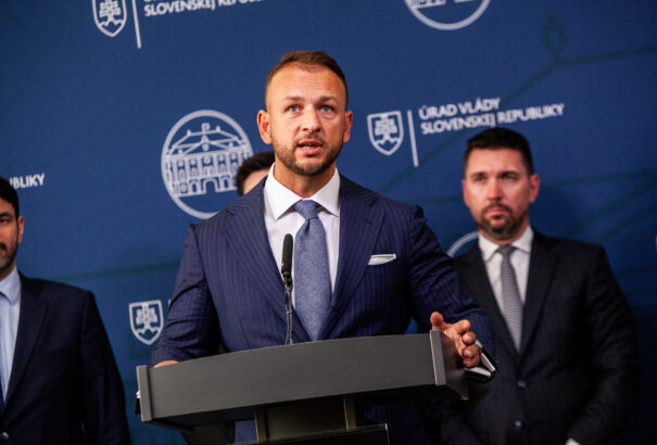 Šutaj Eštok: Zelenszkijnek a békére kellene törekednie, és nem a szomszédját támadni, aki mindig segített neki