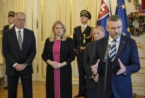 Pellegrini szerint előrehozott választás jöhet, ha nem rendezi sorait a Hlas és az SNS frakciója