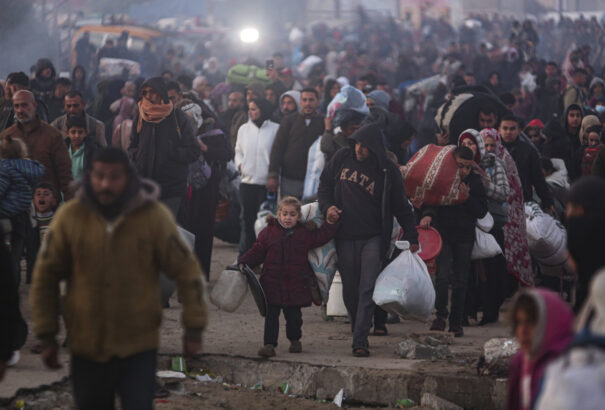 A palesztinok visszatérhetnek Gáza északi részébe, Izrael újabb túszokat kap vissza